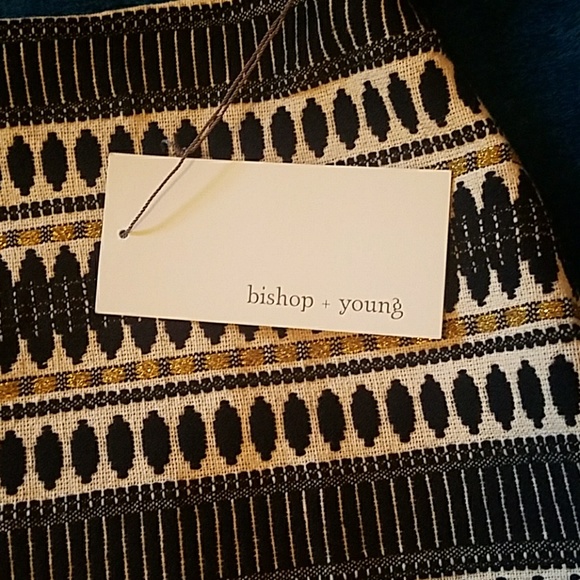 Jaquard Mini Skirt - Picture 3 of 6